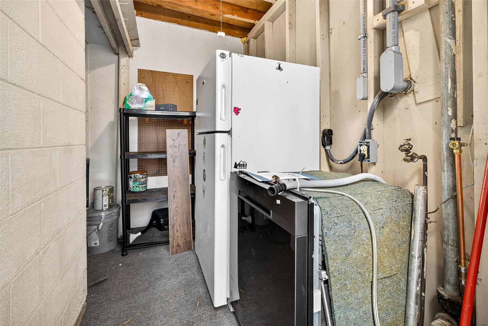 10008 OAK HILL DR, TEMPLE TERRACE, FL, 33617