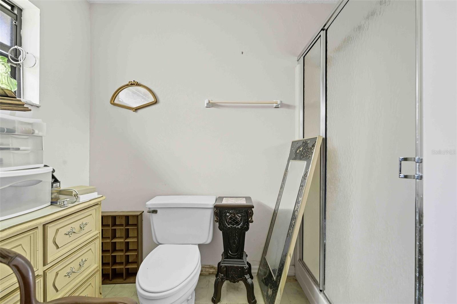 TB8430610 Property Photo
