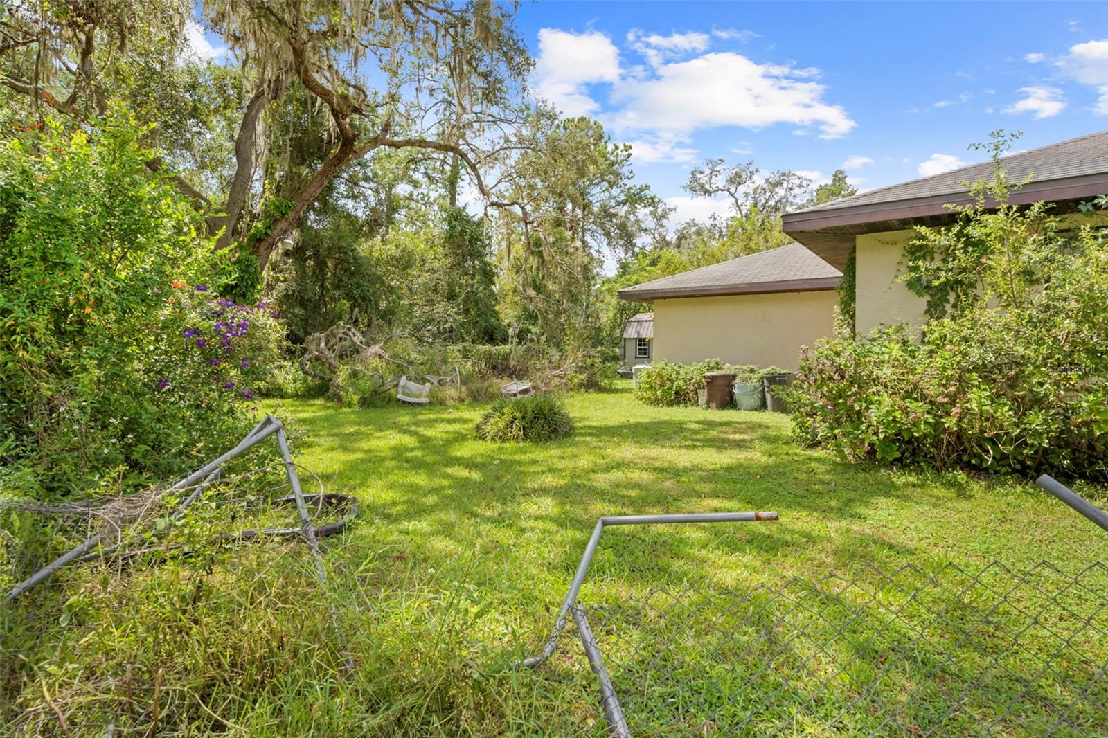 TB8430610 Property Photo