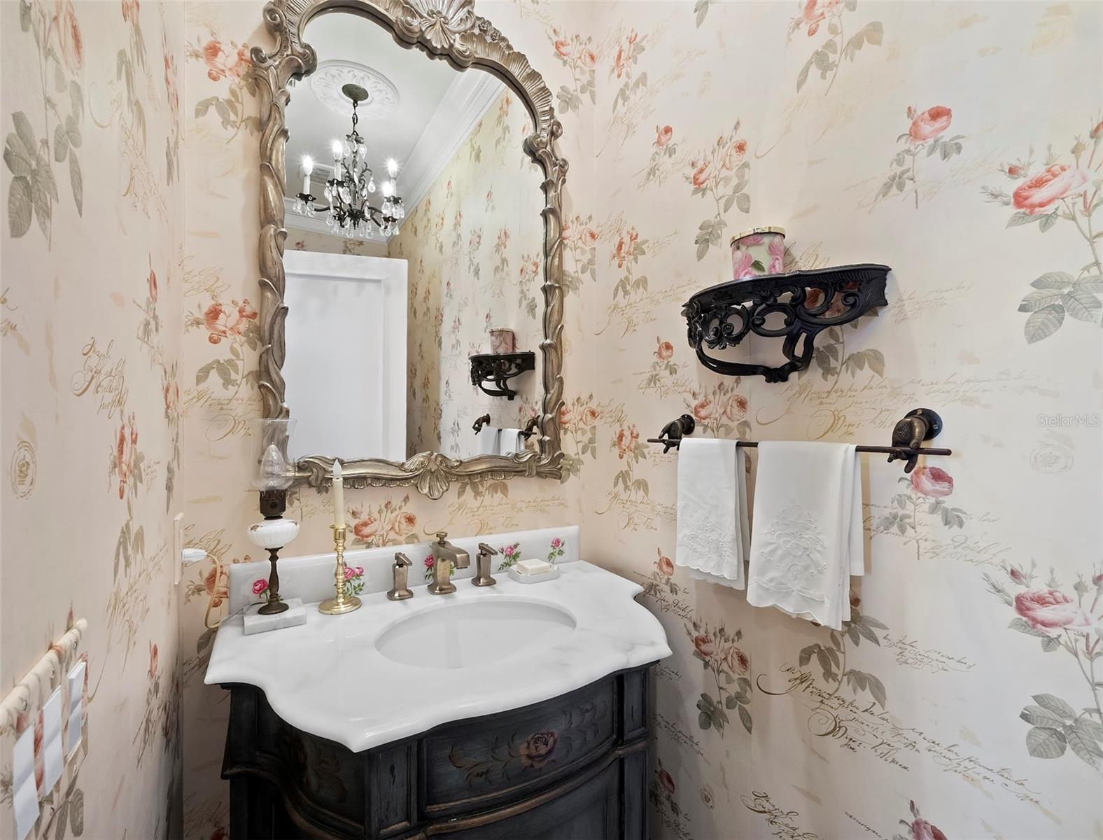 A4665992 Property Photo