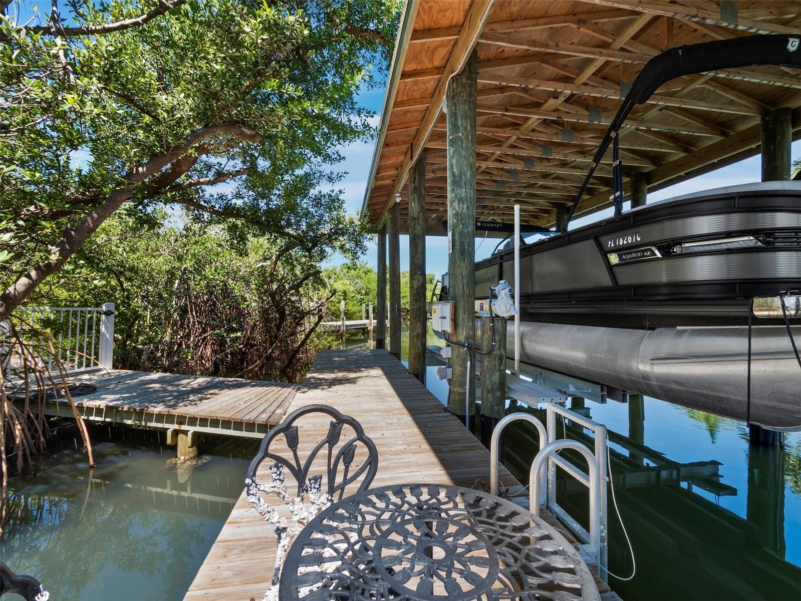 A4665992 Property Photo