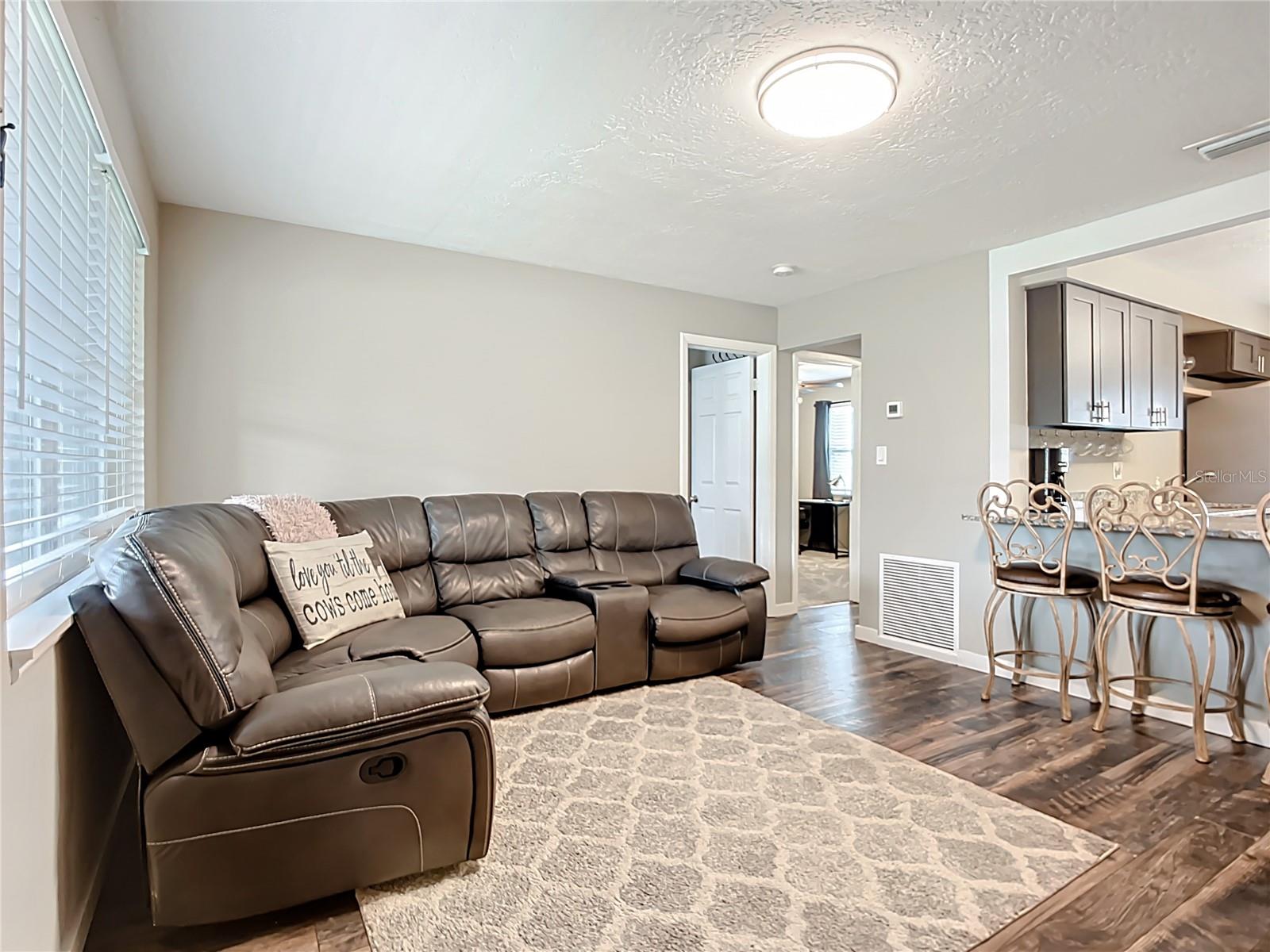 4547 BUSTI DR, SARASOTA, FL, 34232