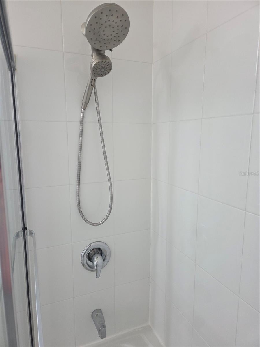 8359 LOOKOUT POINTE DR, WINDERMERE, FL, 34786