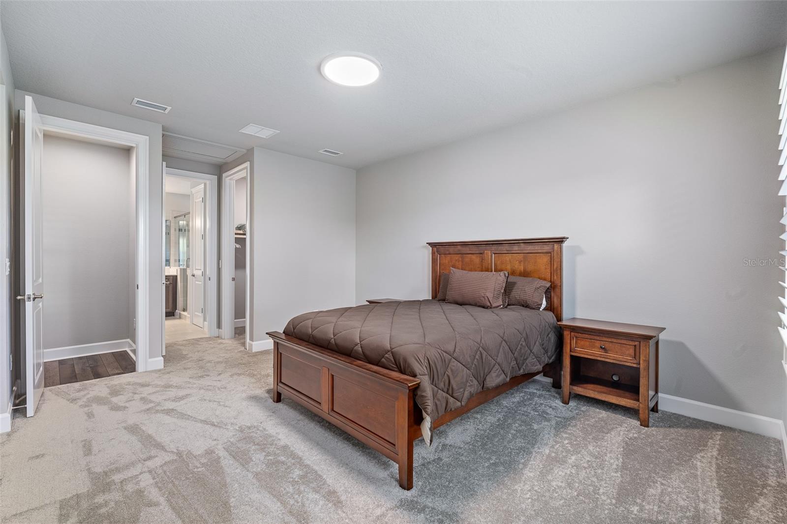 FC312940 Property Photo