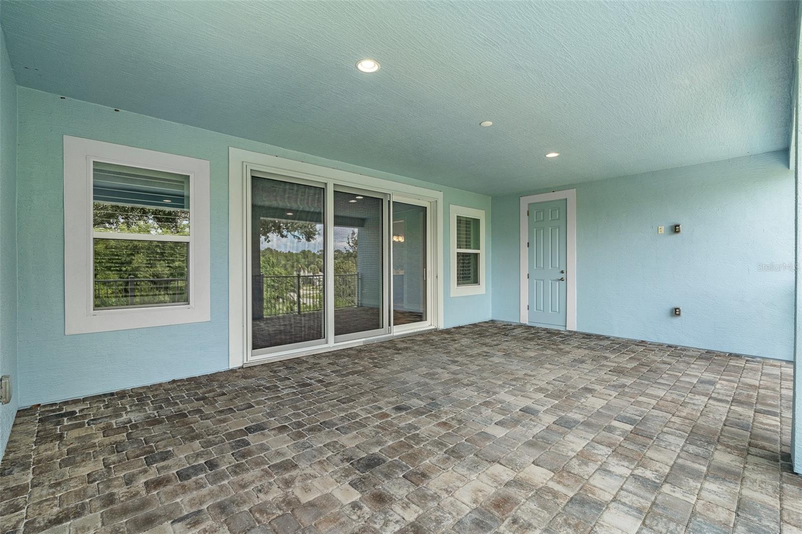 FC312940 Property Photo