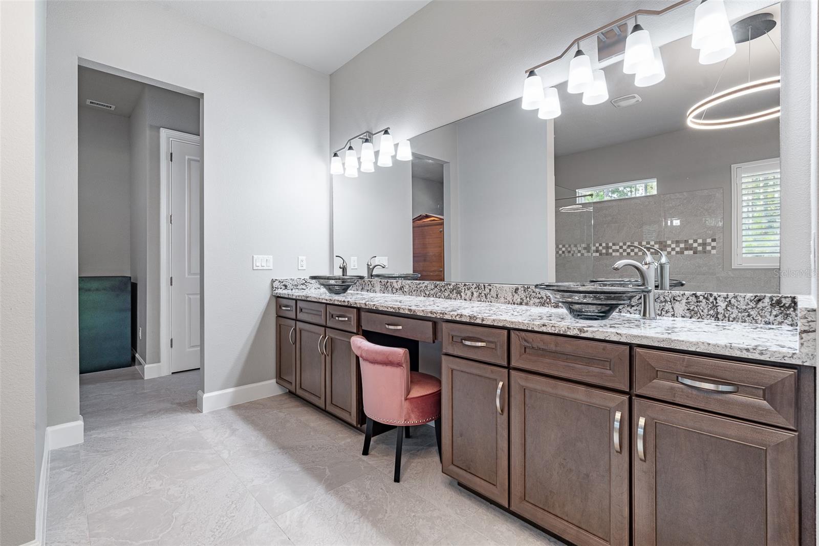 FC312940 Property Photo