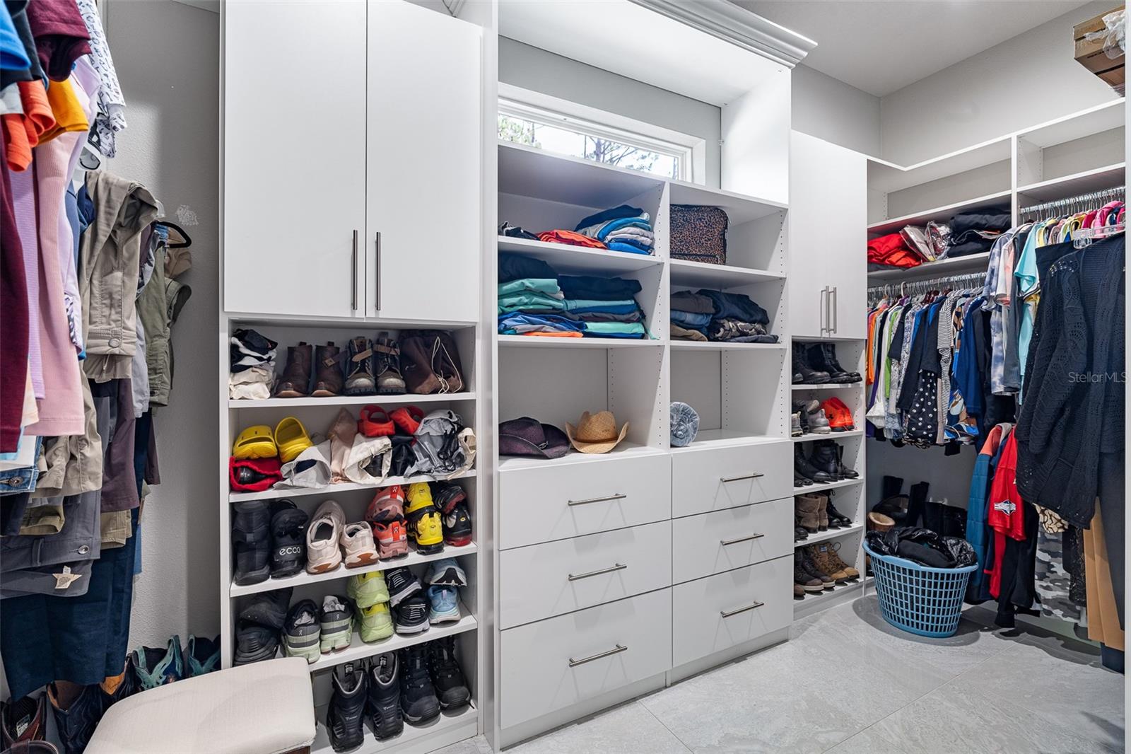 FC312940 Property Photo