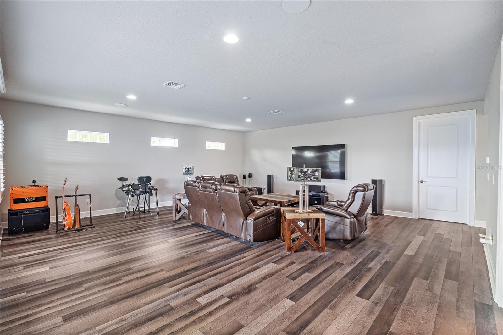 FC312940 Property Photo