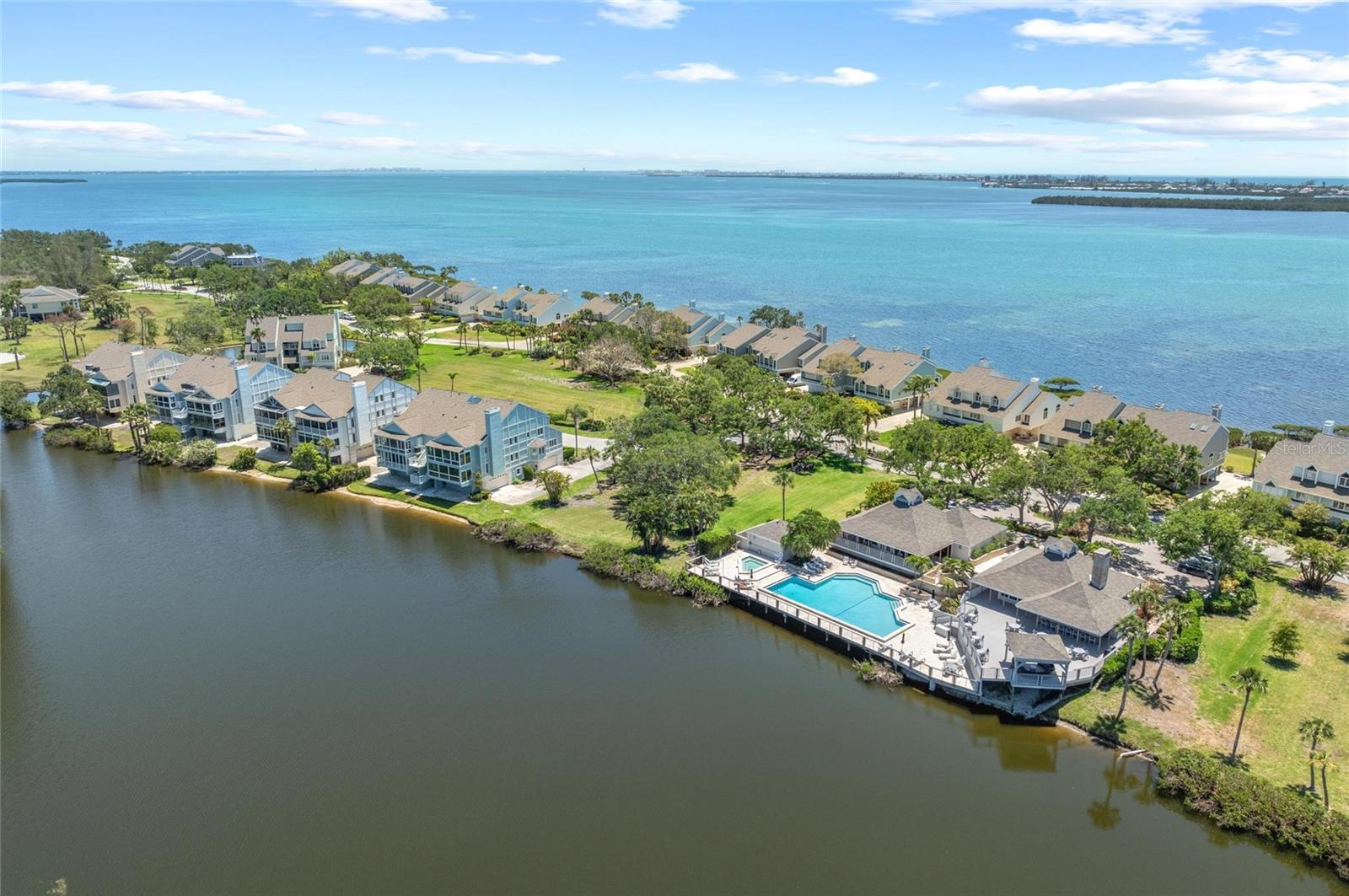 79 TIDY ISLAND BLVD, BRADENTON, FL, 34210