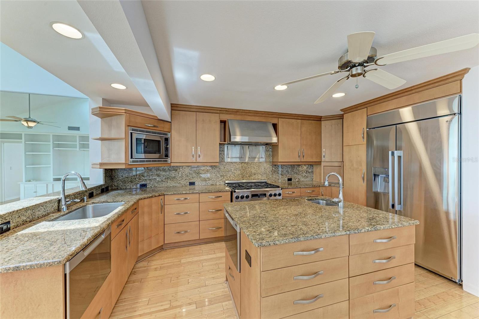 79 TIDY ISLAND BLVD, BRADENTON, FL, 34210