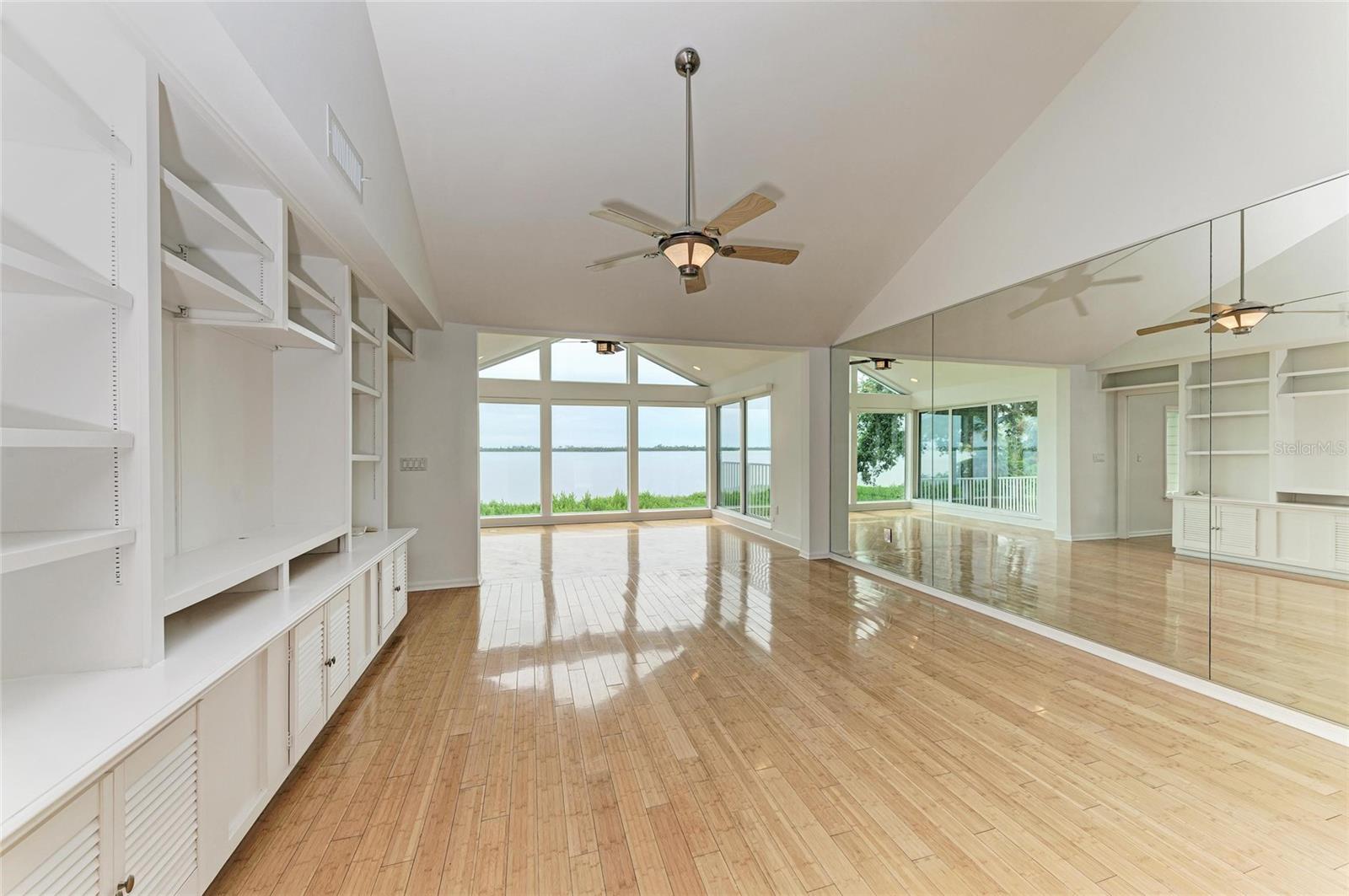 79 TIDY ISLAND BLVD, BRADENTON, FL, 34210