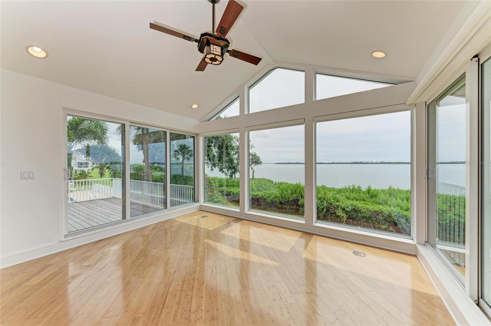 79 TIDY ISLAND BLVD, BRADENTON, FL, 34210