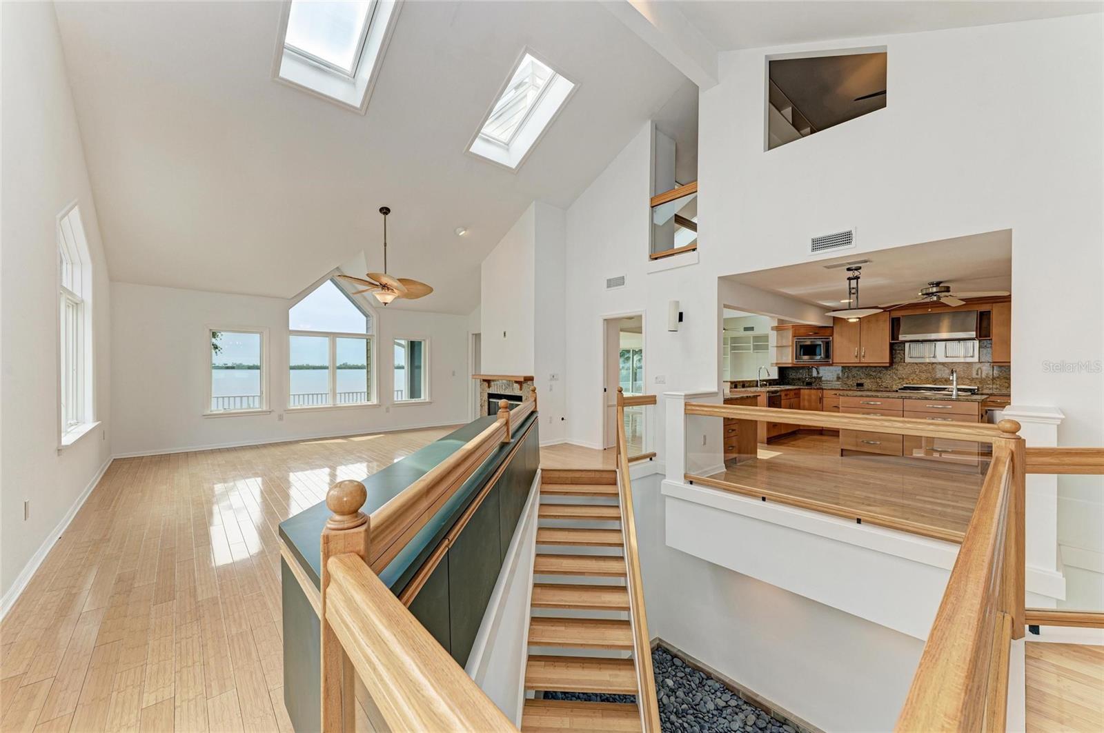 79 TIDY ISLAND BLVD, BRADENTON, FL, 34210