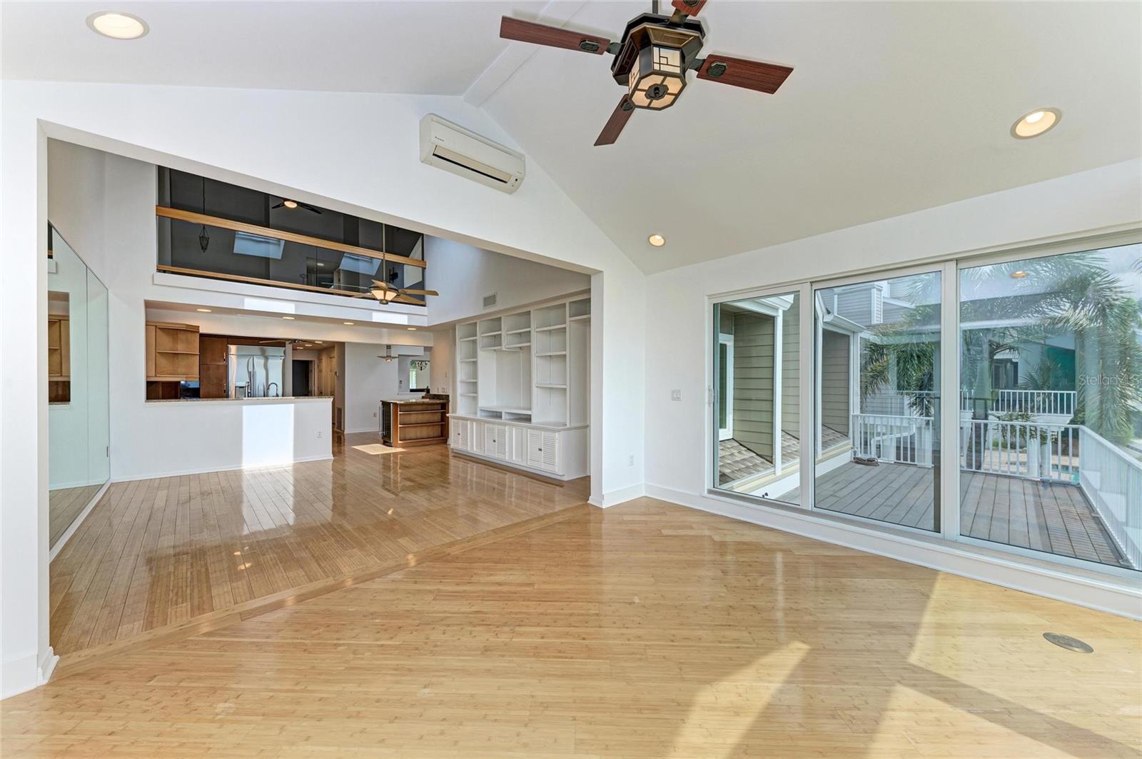 79 TIDY ISLAND BLVD, BRADENTON, FL, 34210