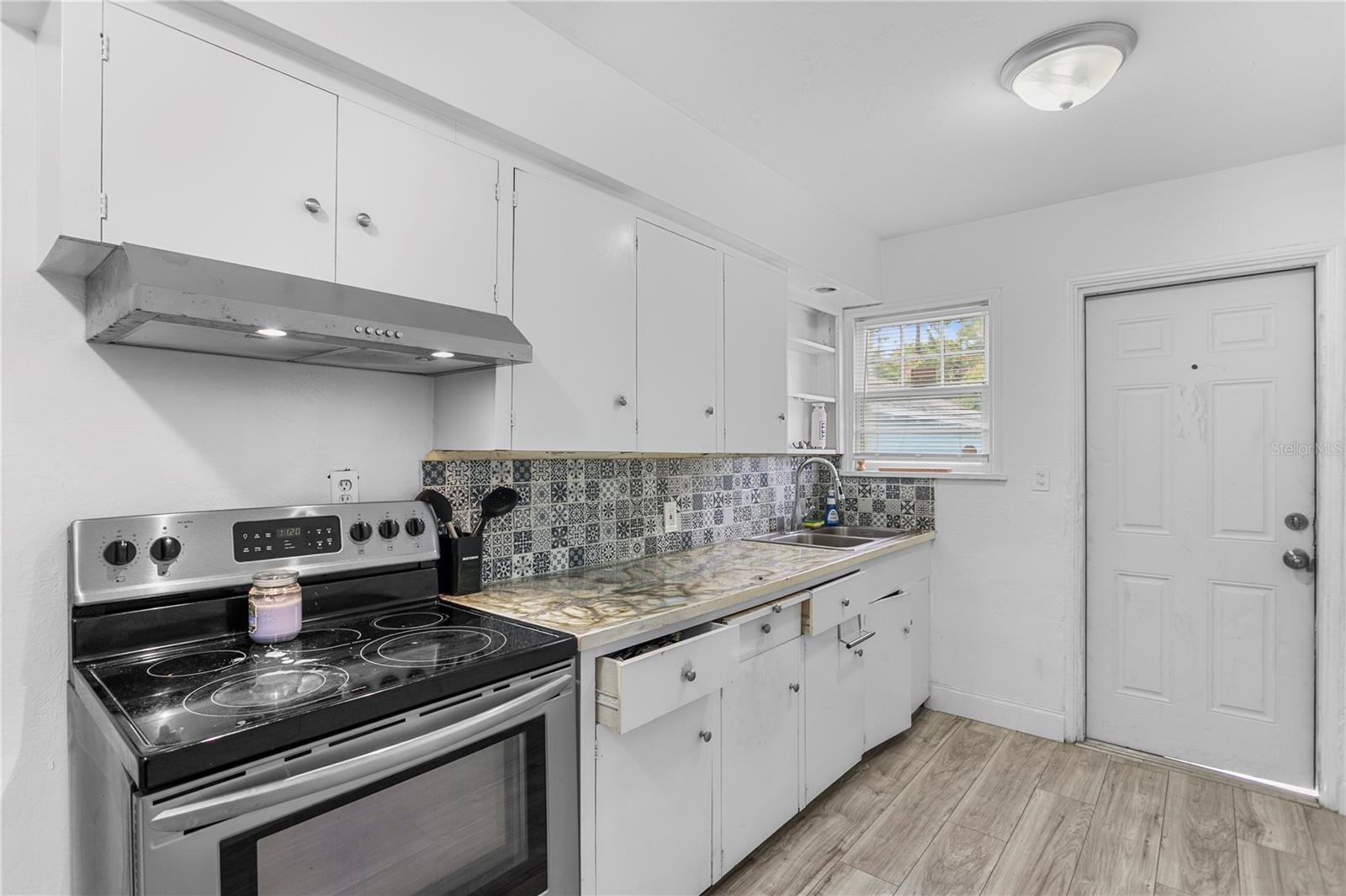 4762 HAINES RD N, ST PETERSBURG, FL, 33714