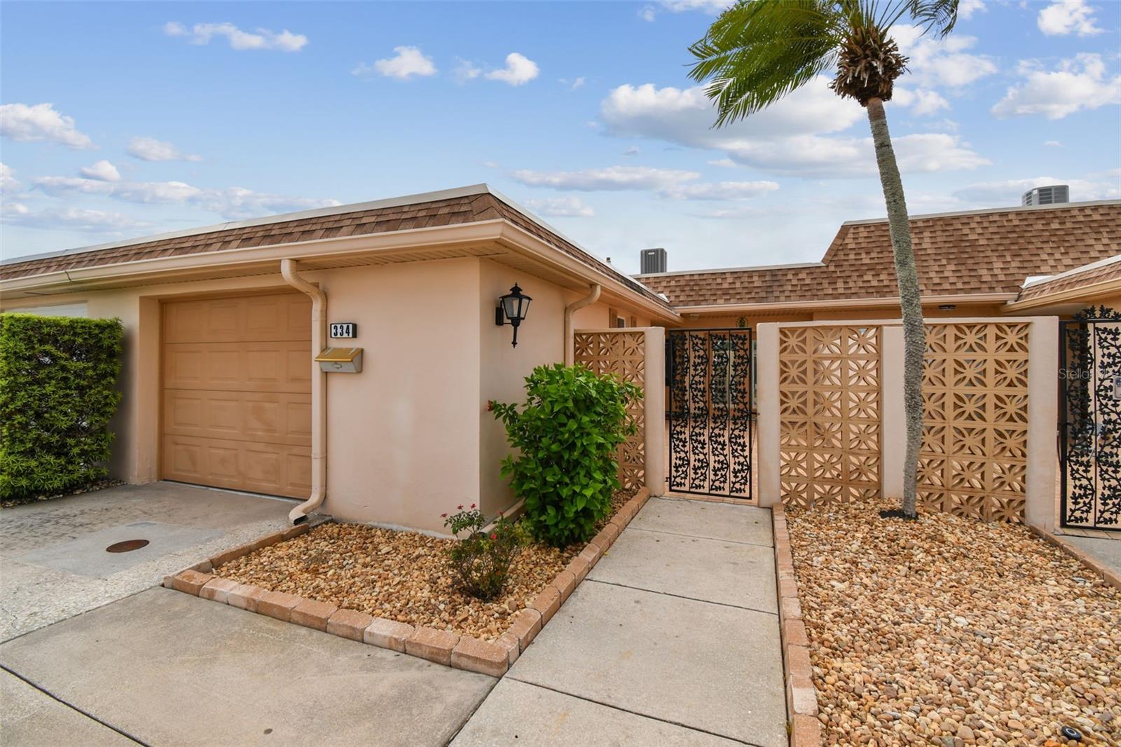 Front exterior entrance to the courtyard.