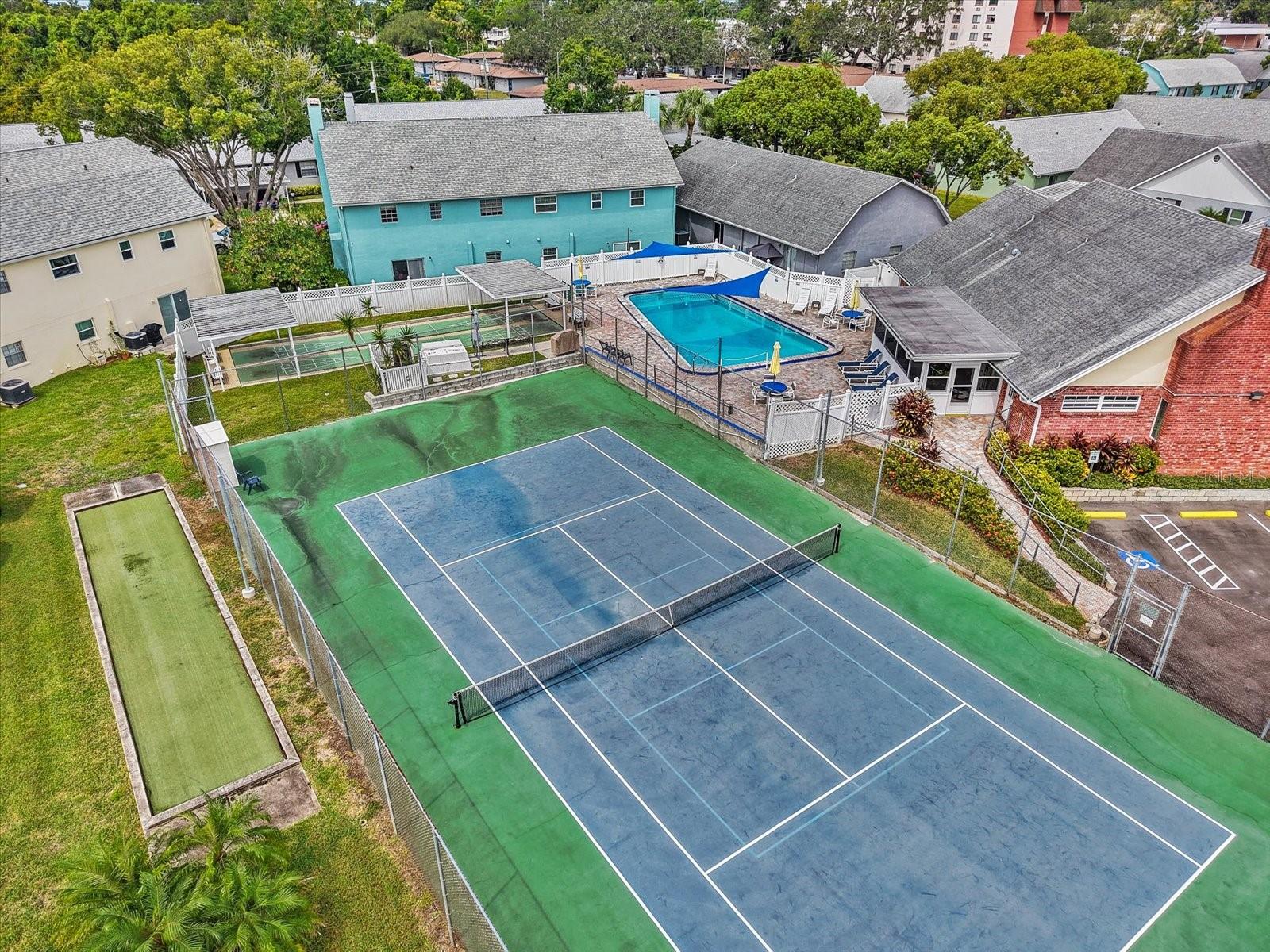 TB8430690 Property Photo