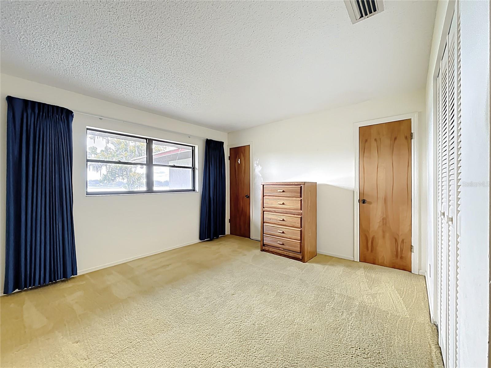 16635 COUNTY ROAD 450, UMATILLA, FL, 32784