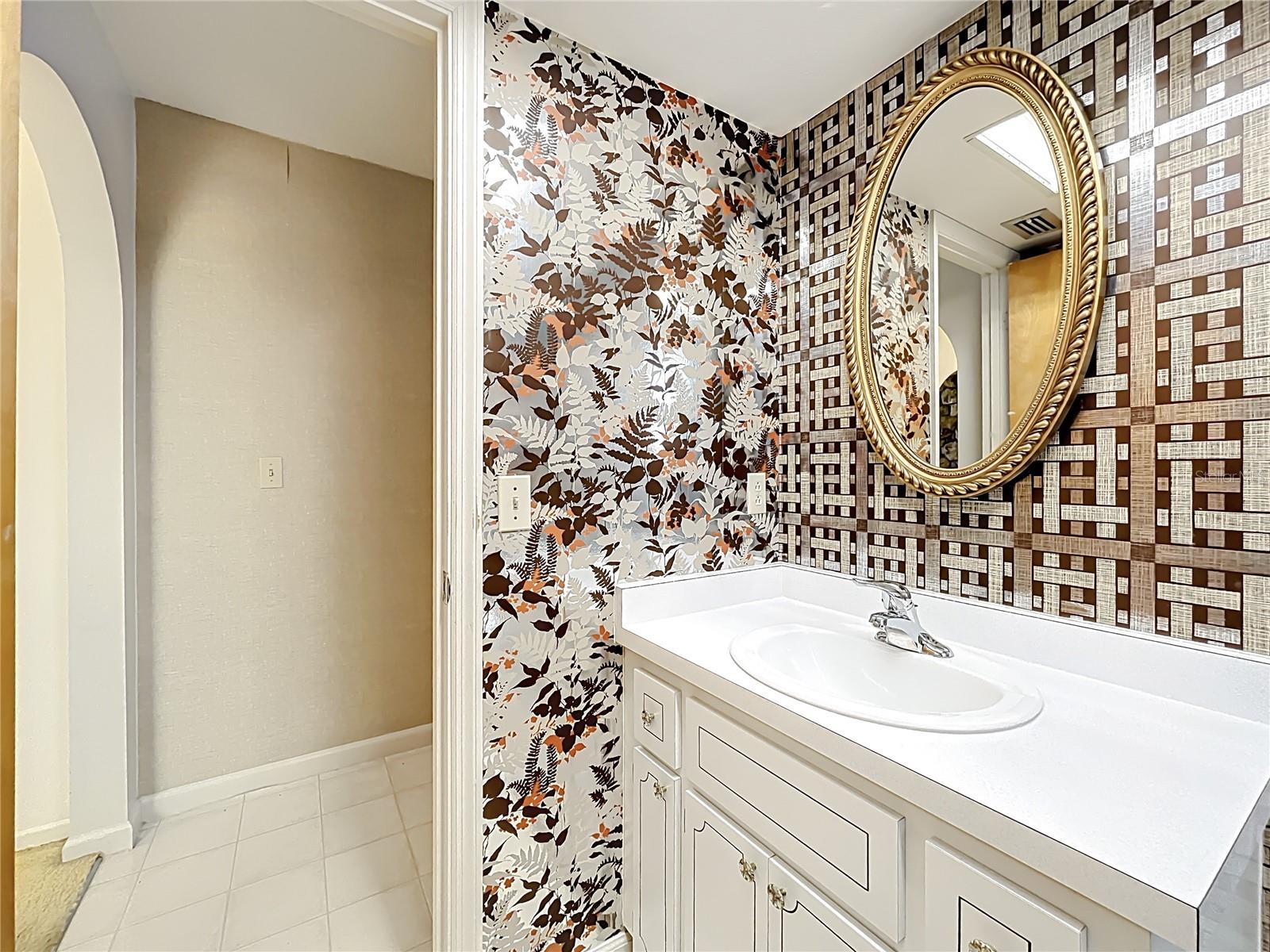 16635 COUNTY ROAD 450, UMATILLA, FL, 32784