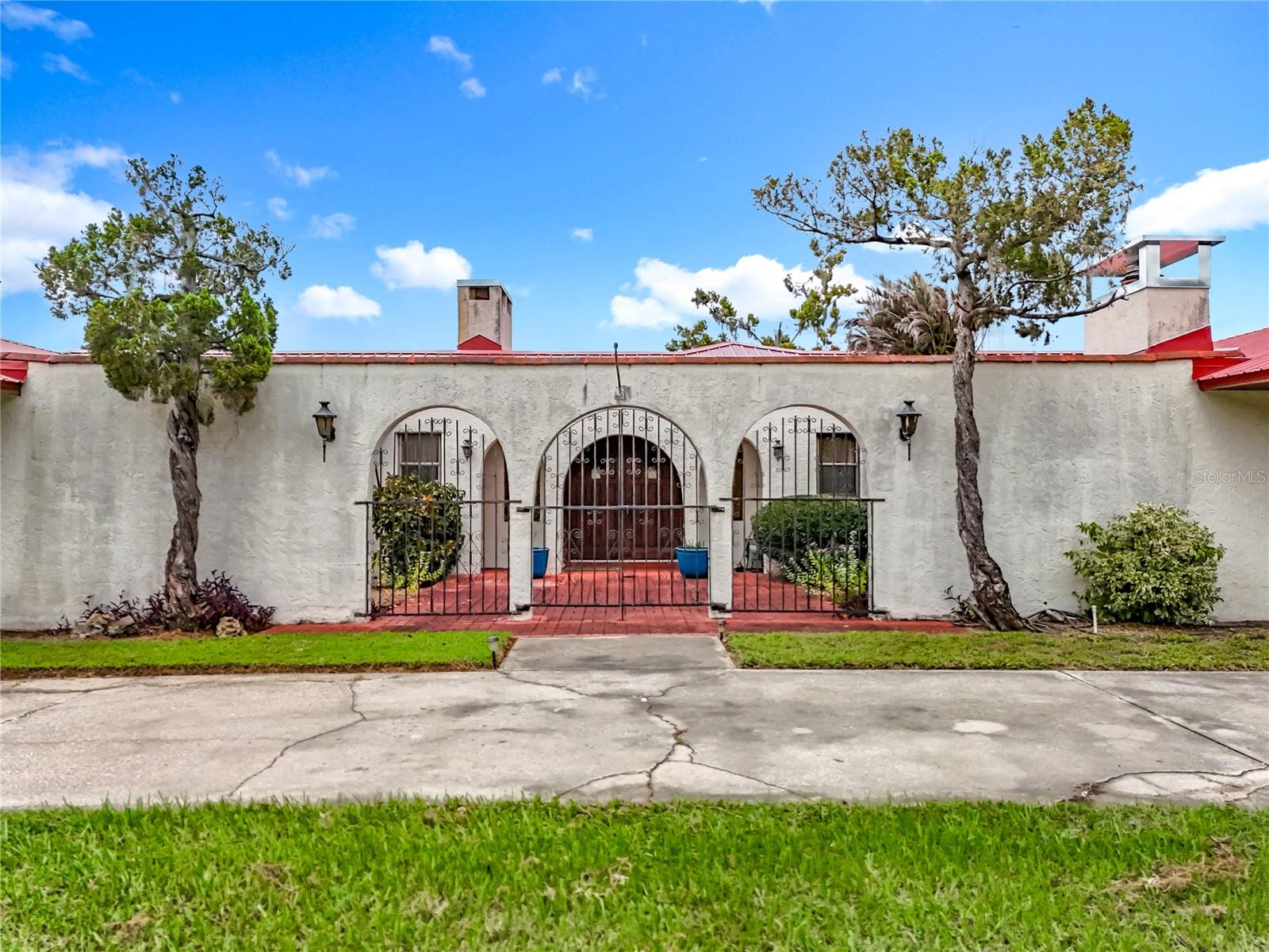 16635 COUNTY ROAD 450, UMATILLA, FL, 32784