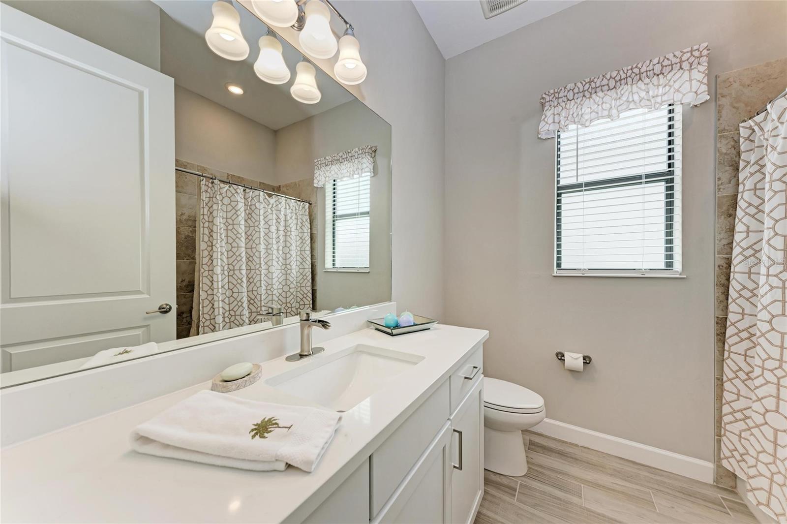 4906 LIGHTHOUSE BAY LN, BRADENTON, FL, 34211