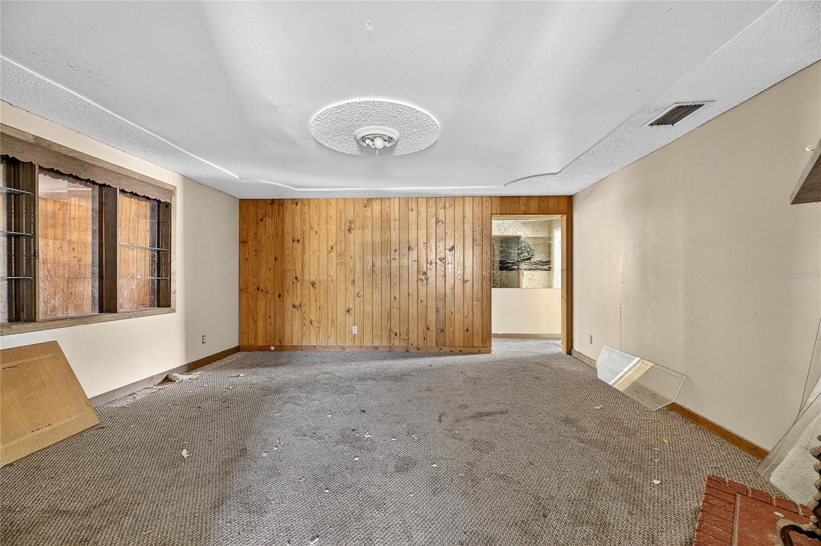 311 S WEBB RD, PLANT CITY, FL, 33566