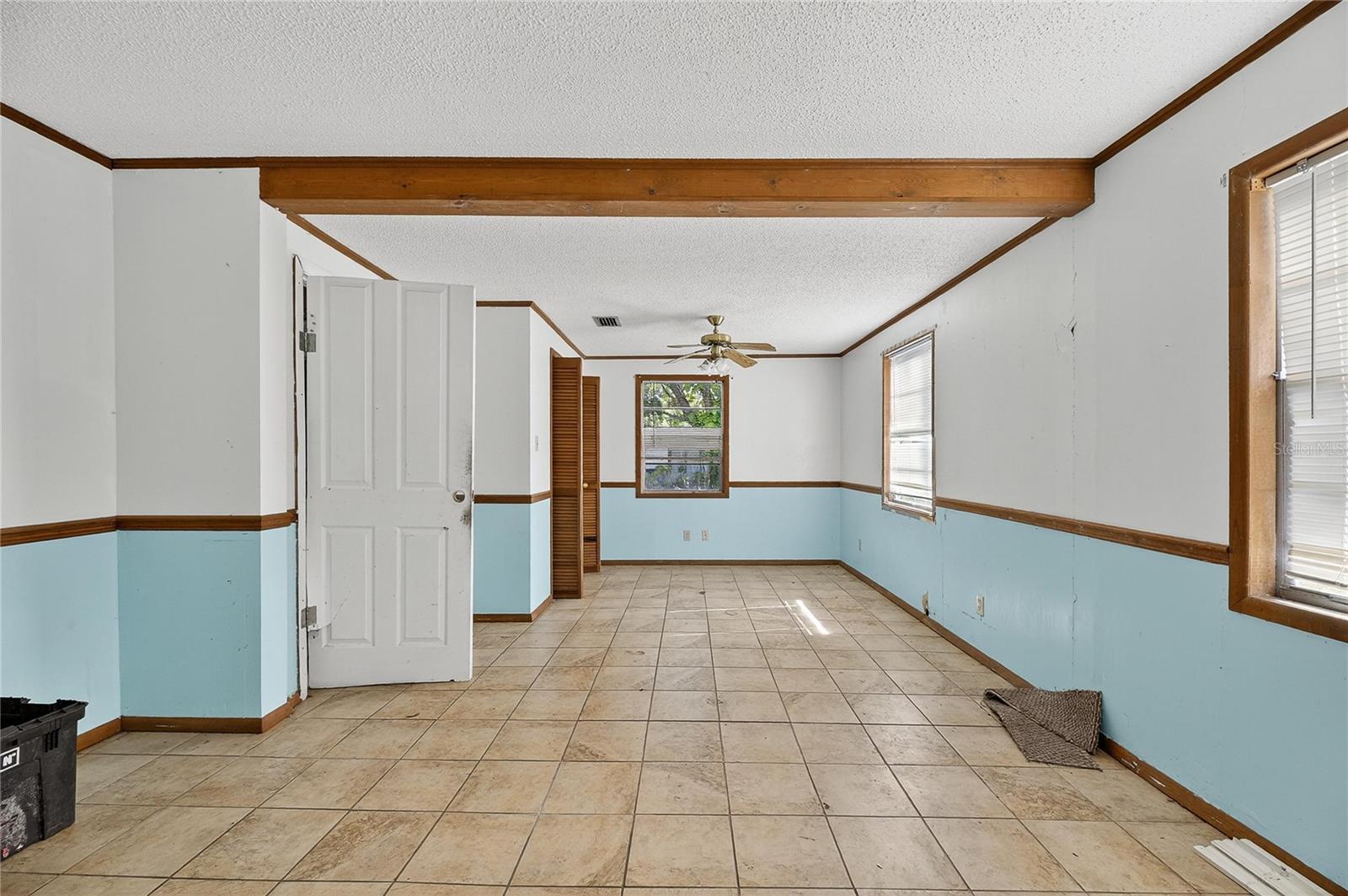 311 S WEBB RD, PLANT CITY, FL, 33566