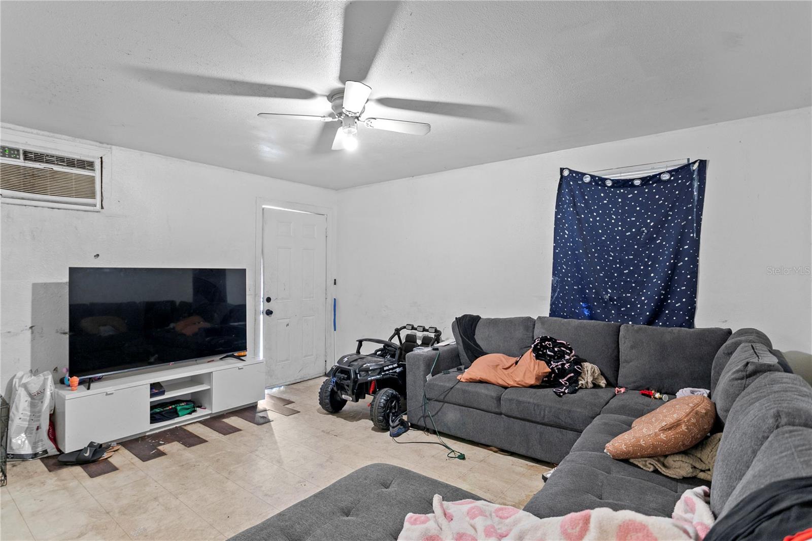 2809 ANTHONY ST, TAMPA, FL, 33619