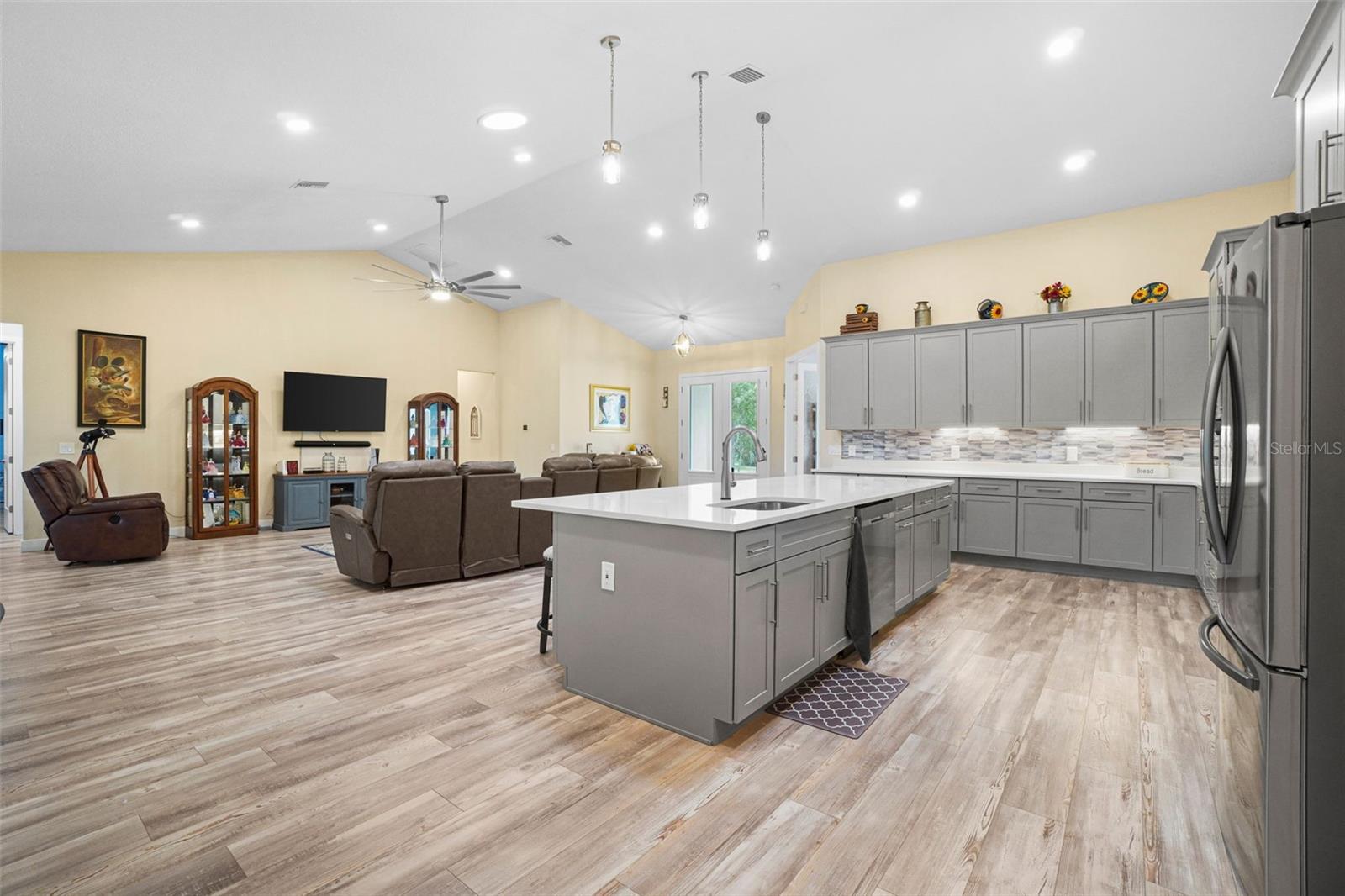 3230 PHEASANT TRL, MIMS, FL, 32754