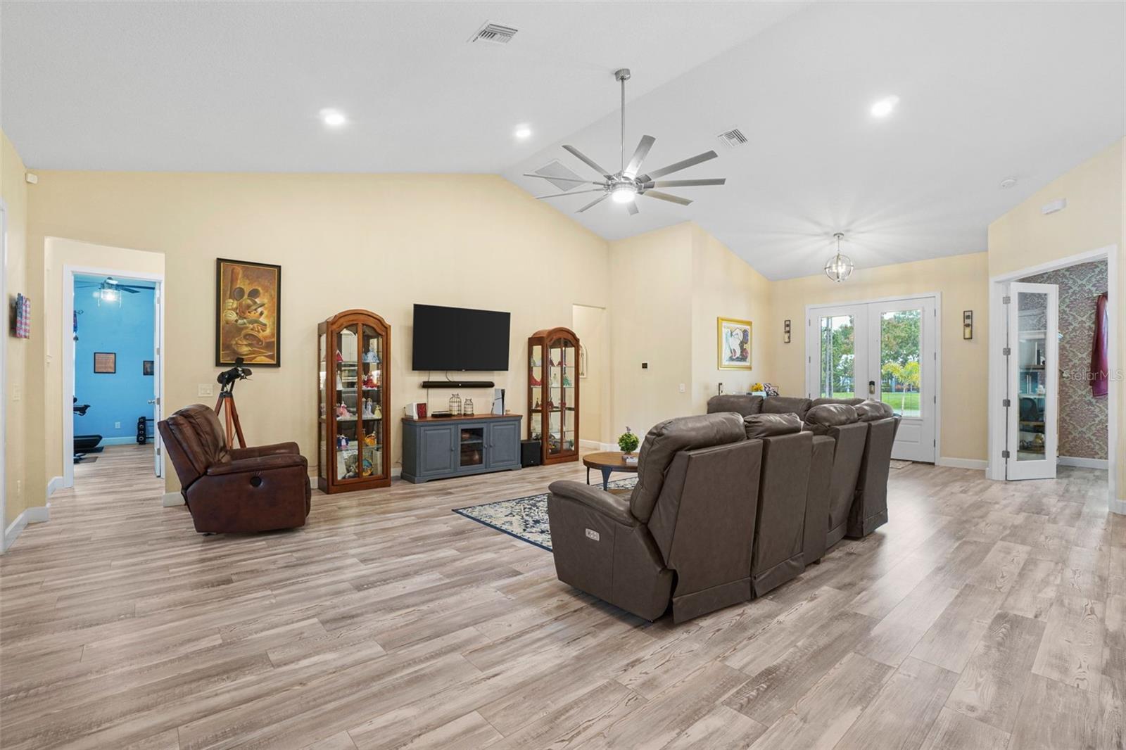 3230 PHEASANT TRL, MIMS, FL, 32754