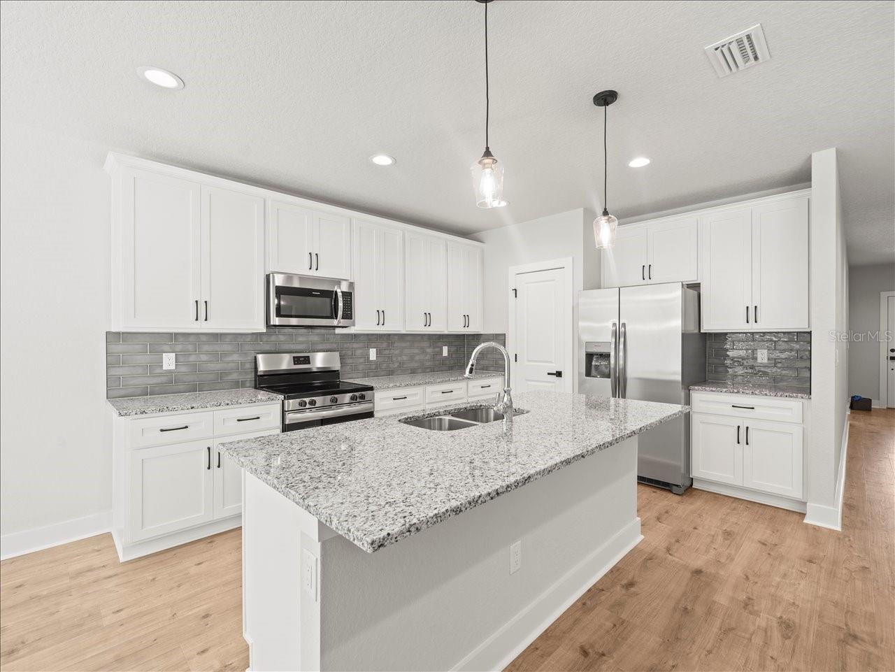 14438 CHIMNEY SWIFT RD, WEEKI WACHEE, FL, 34614