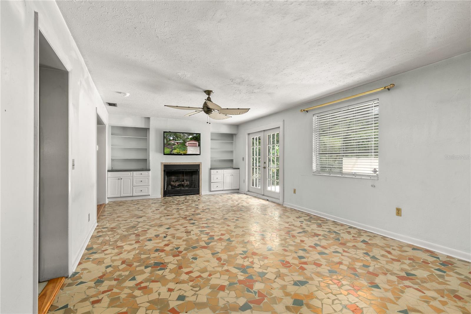 1734 NORMANDY DR, MOUNT DORA, FL, 32757