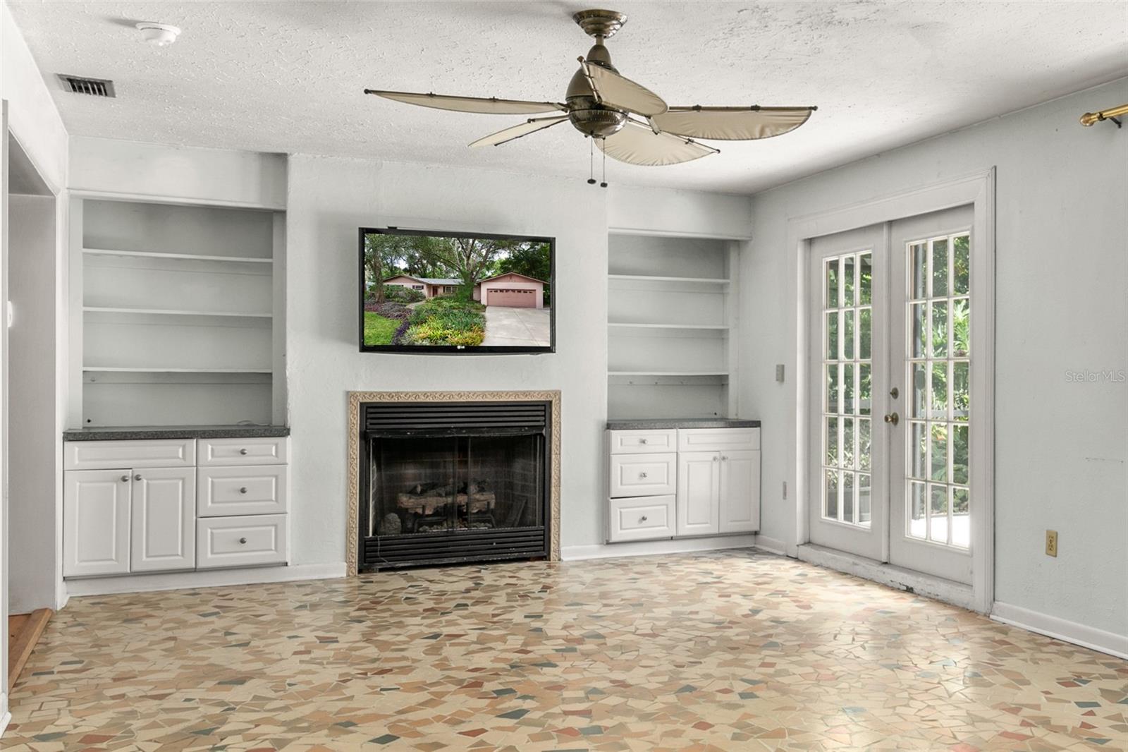 1734 NORMANDY DR, MOUNT DORA, FL, 32757