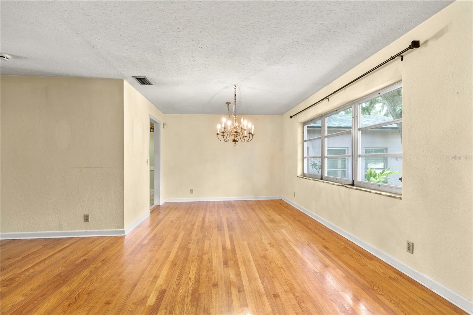 1734 NORMANDY DR, MOUNT DORA, FL, 32757