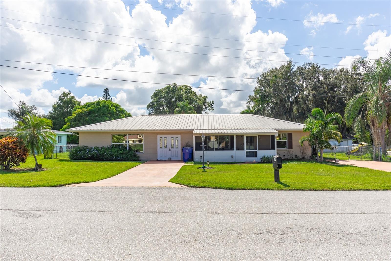 114 LAKE HUNTLEY DR, LAKE PLACID, FL, 33852