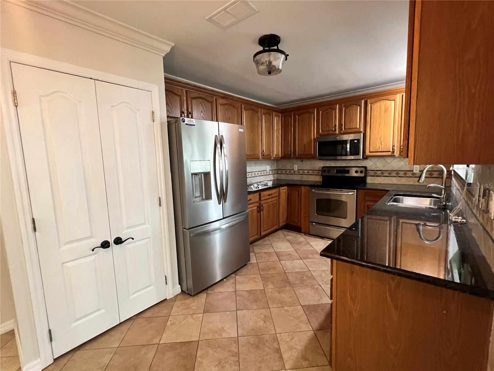 545 NE 45TH CT, OCALA, FL, 34470