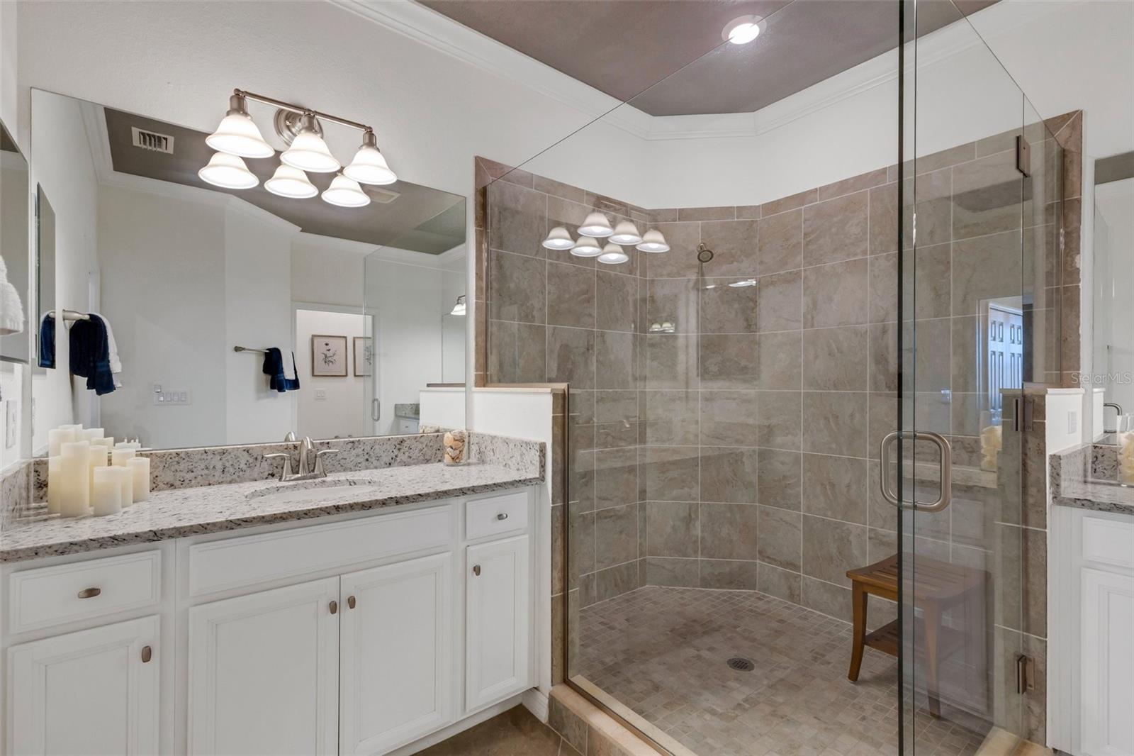 17607 GAWTHROP DR #103, BRADENTON, FL, 34211