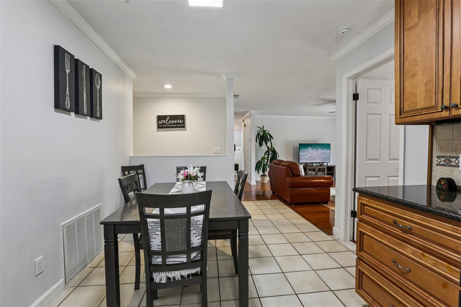 1915 DOVER CT, OLDSMAR, FL, 34677