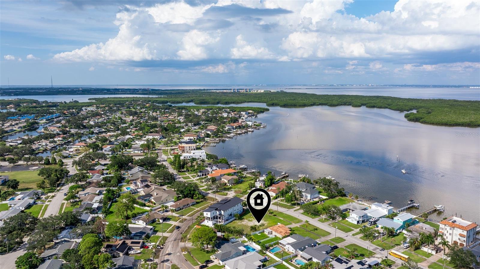 6046 BAYOU GRANDE BLVD NE, ST PETERSBURG, FL, 33703