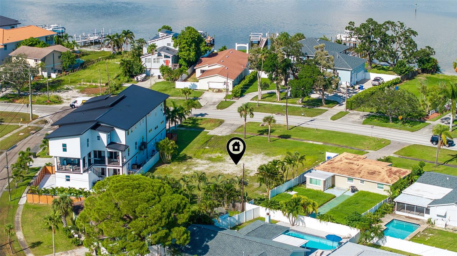 6046 BAYOU GRANDE BLVD NE, ST PETERSBURG, FL, 33703