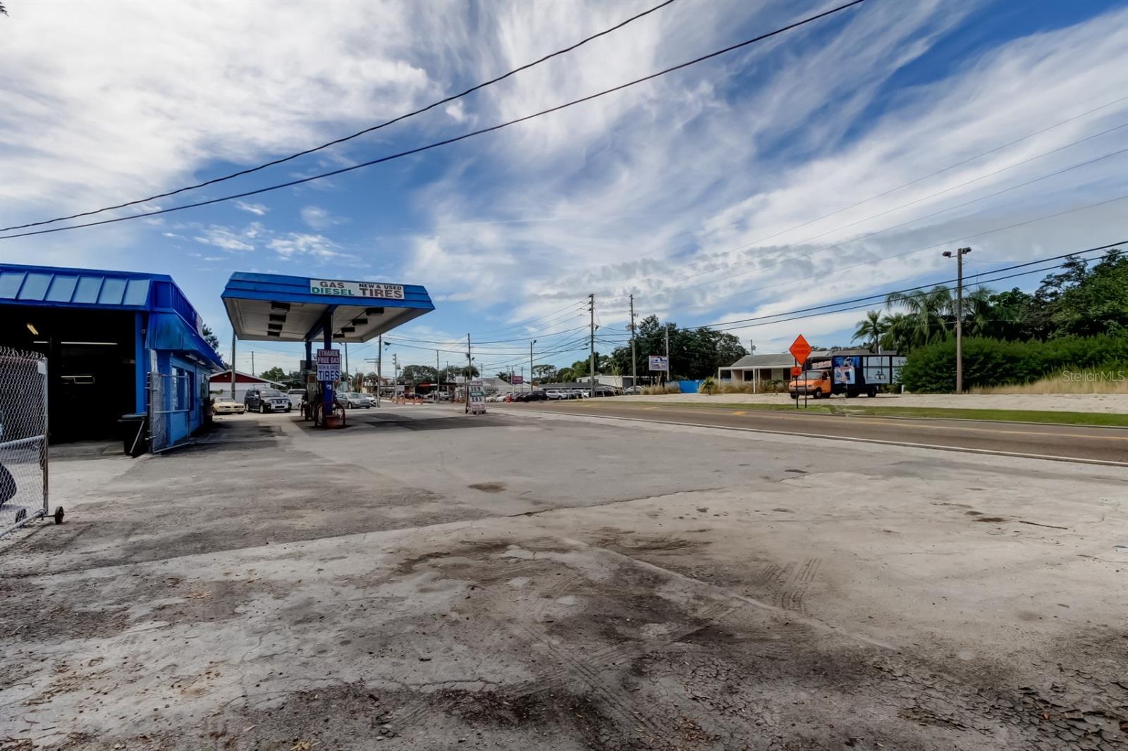 1941 S PINELLAS AVE, TARPON SPRINGS, FL, 34689