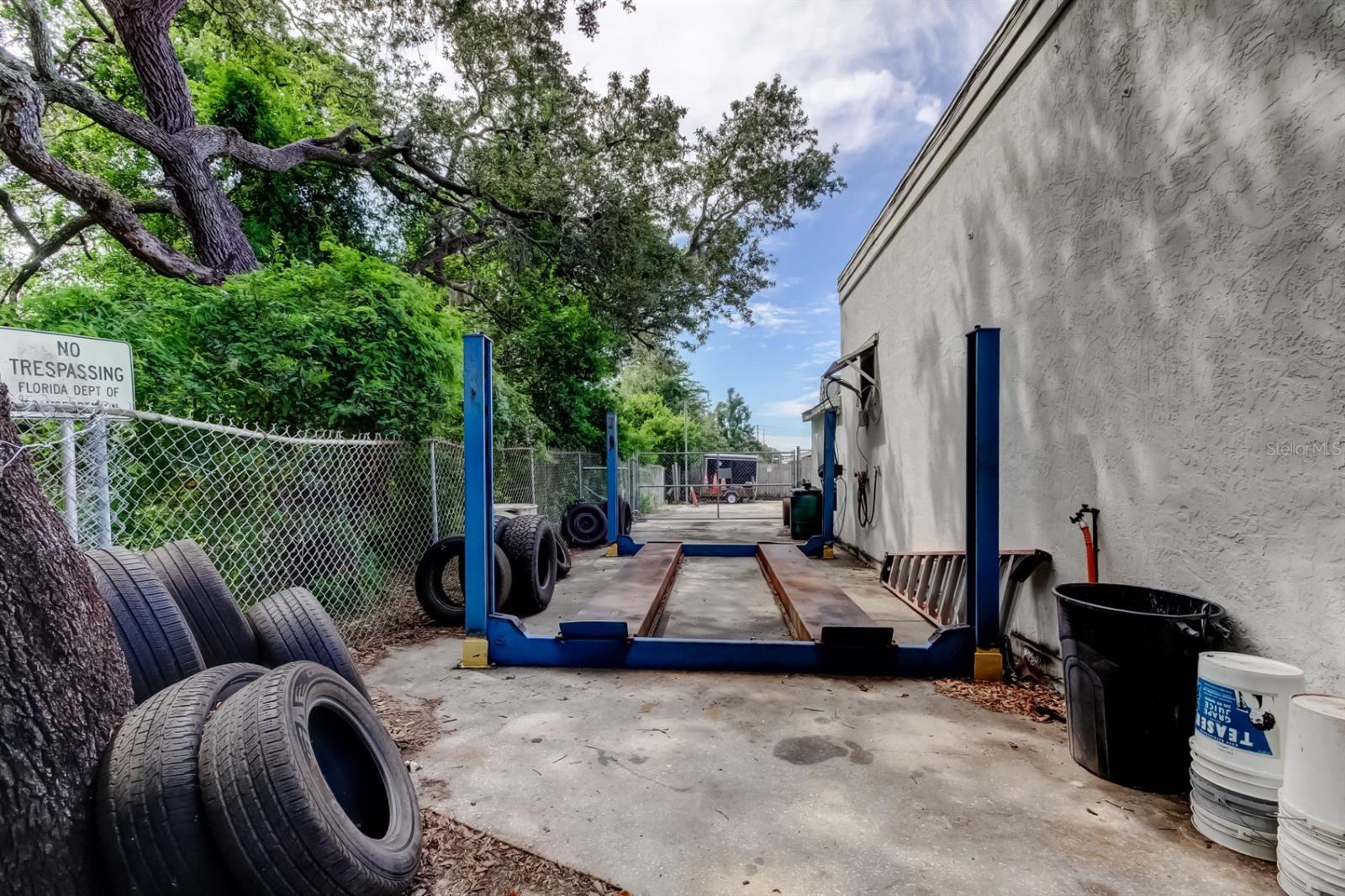 1941 S PINELLAS AVE, TARPON SPRINGS, FL, 34689