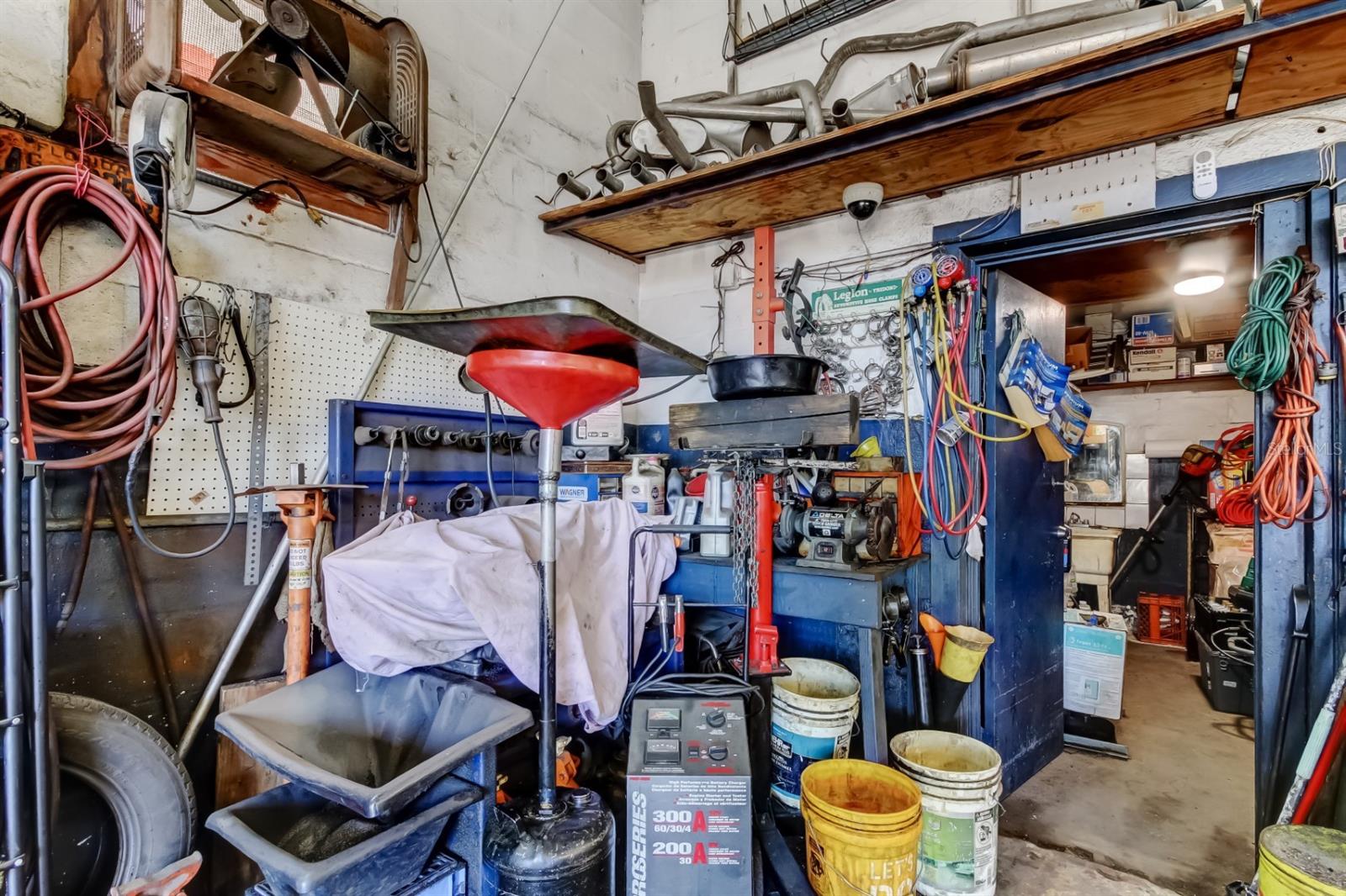 1941 S PINELLAS AVE, TARPON SPRINGS, FL, 34689