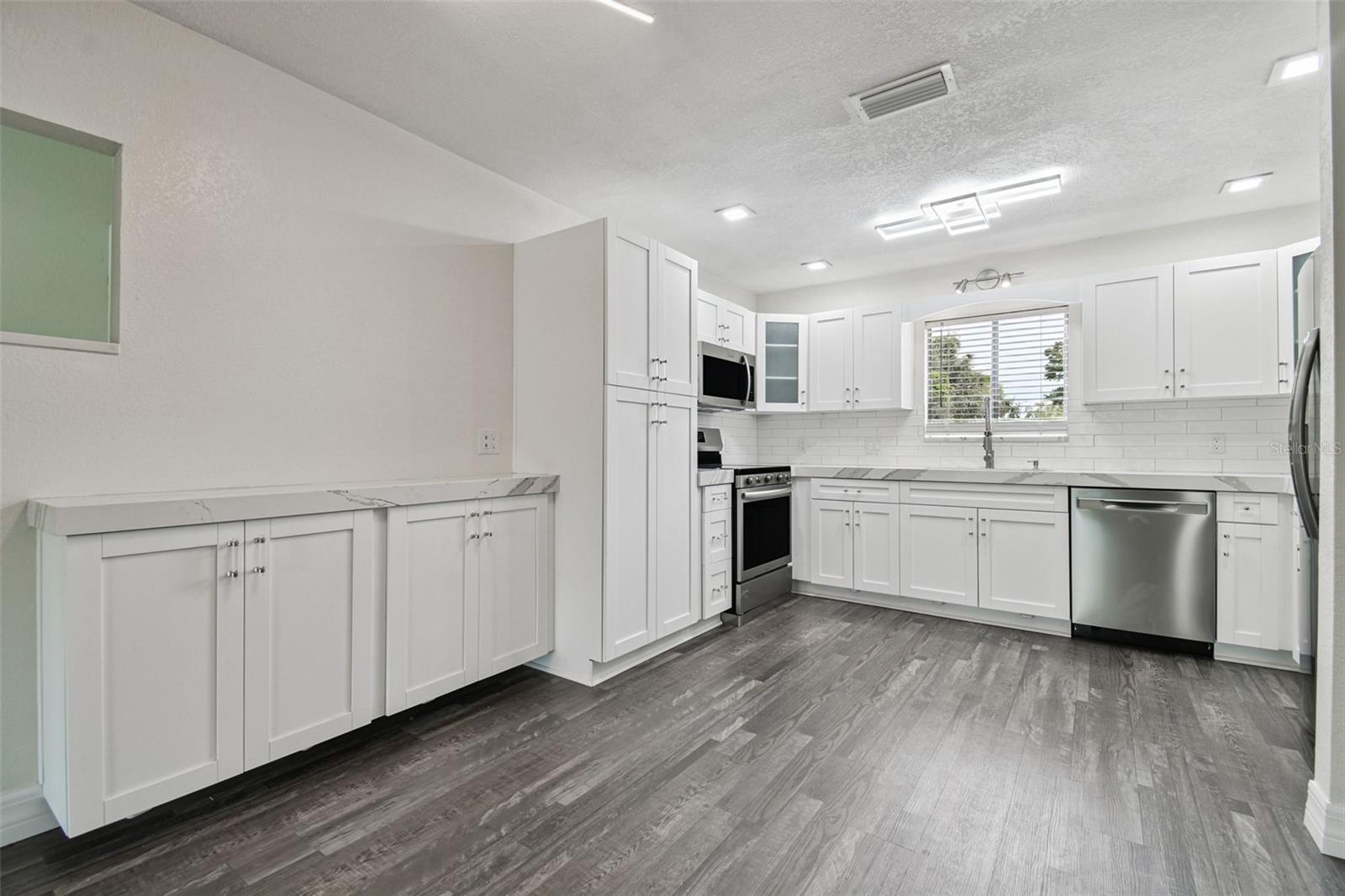 4036 CORTEZ DR #A, TAMPA, FL, 33614