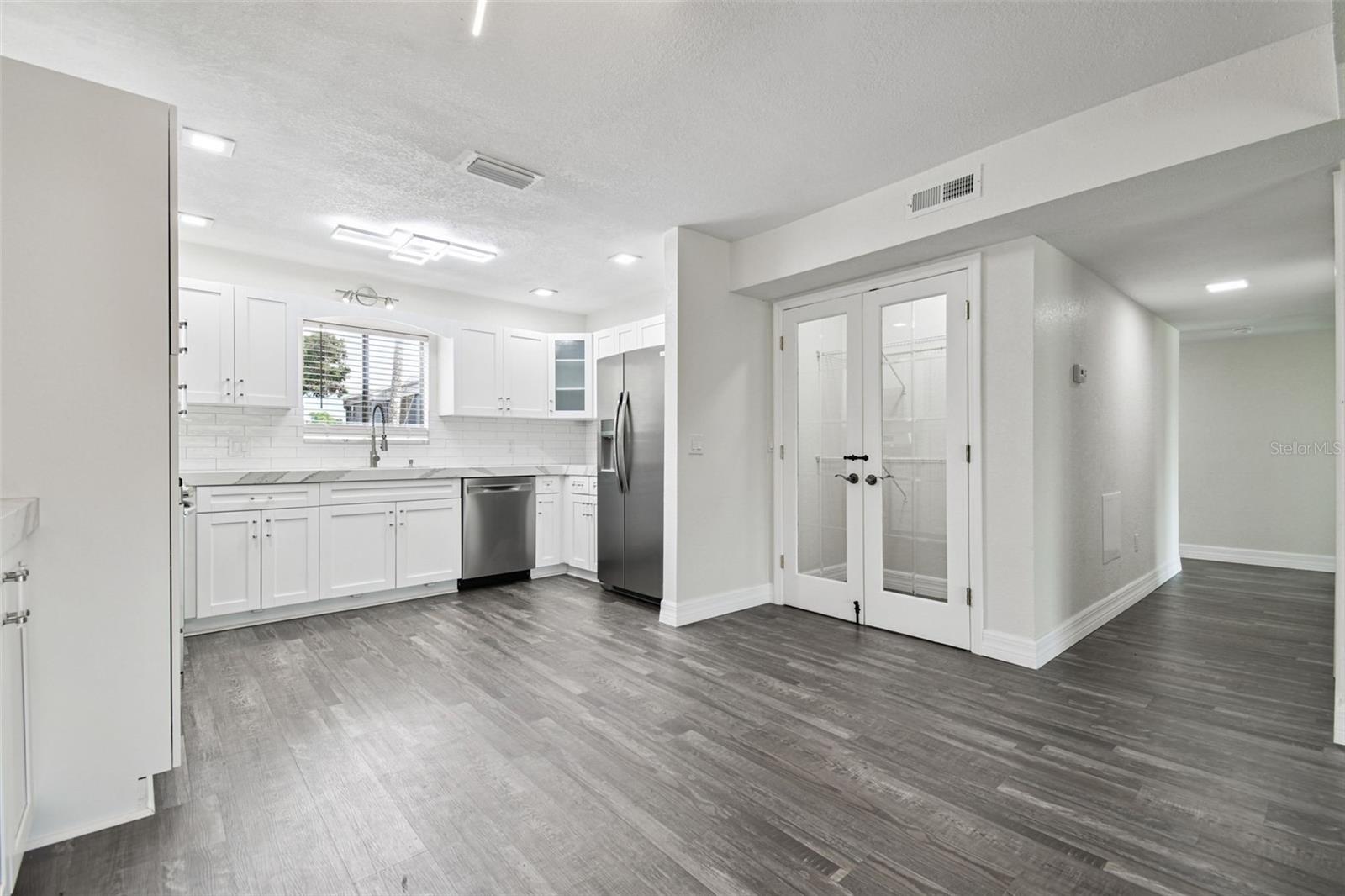 4036 CORTEZ DR #A, TAMPA, FL, 33614