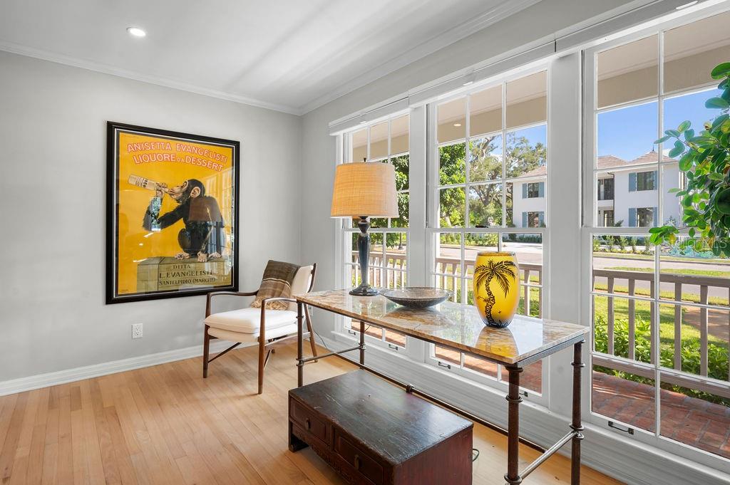 1585 SOUTH DR, SARASOTA, FL, 34239