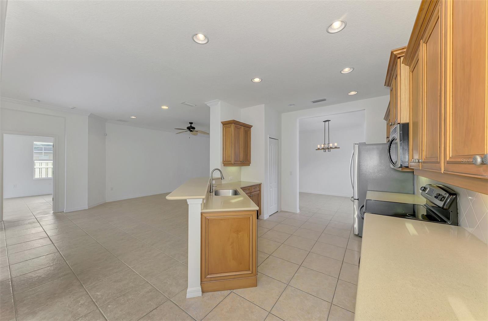 1434 BLUE HORIZON CIR, BRADENTON, FL, 34208