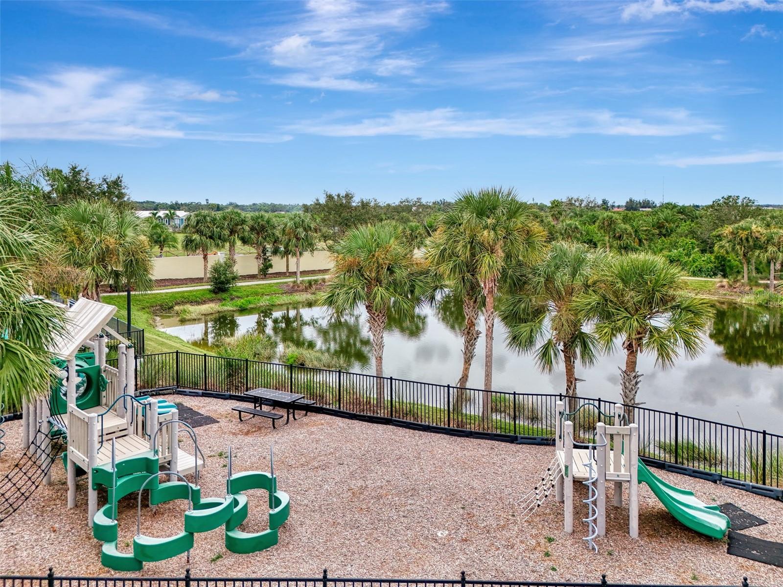 1434 BLUE HORIZON CIR, BRADENTON, FL, 34208