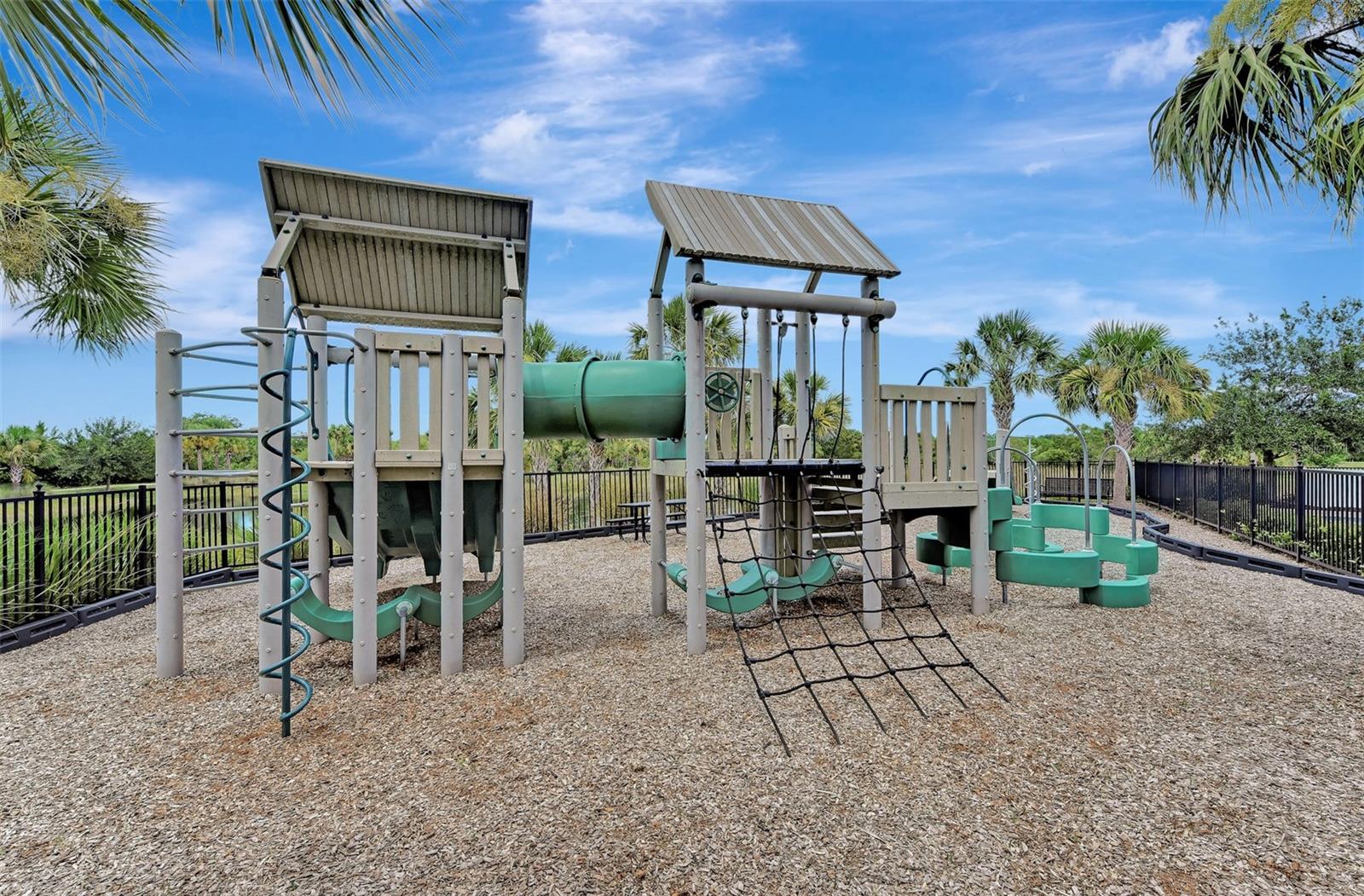 1434 BLUE HORIZON CIR, BRADENTON, FL, 34208