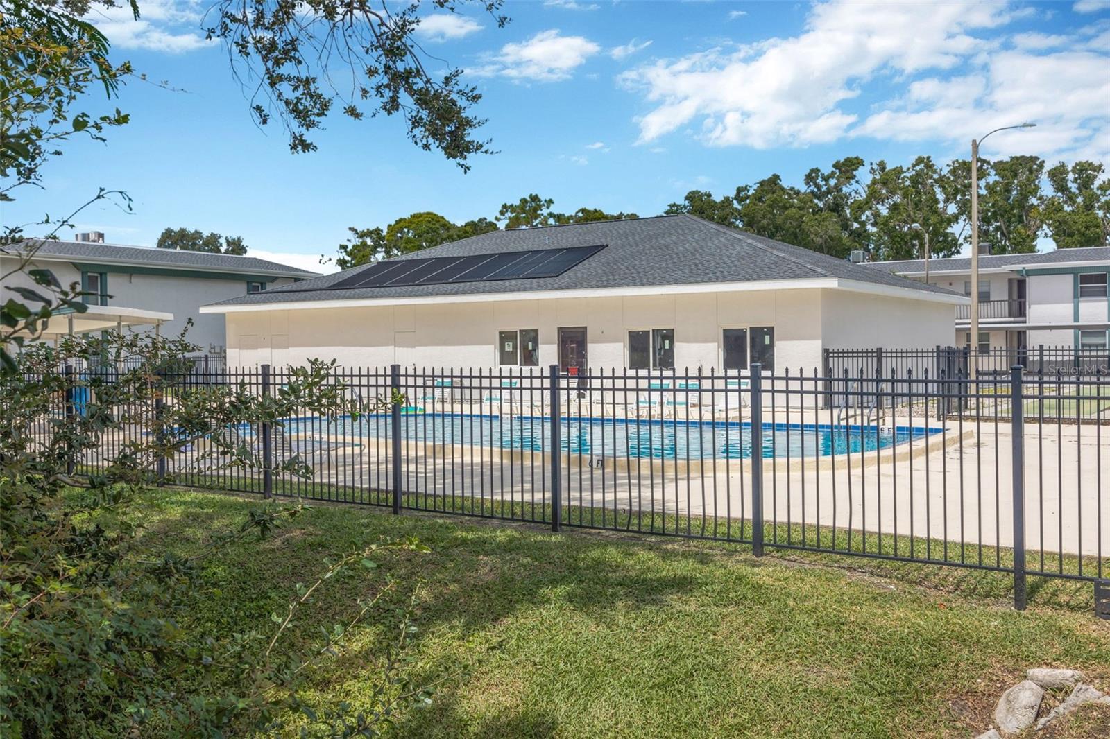 7560 92ND ST #103B, SEMINOLE, FL, 33777